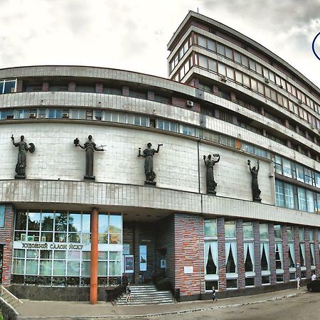 Hotel Tsentralnoho Budynku Khudozhnyka Kiew Exterior foto
